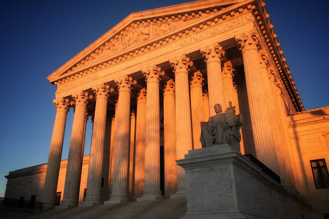 /images/court.jpg